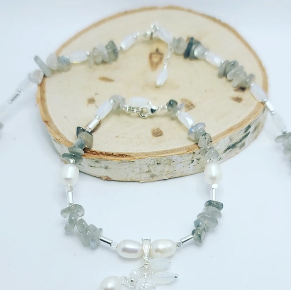 Moonstone, Freshwater Pearl charm necklace and bracelet set - Picture 3 of 5